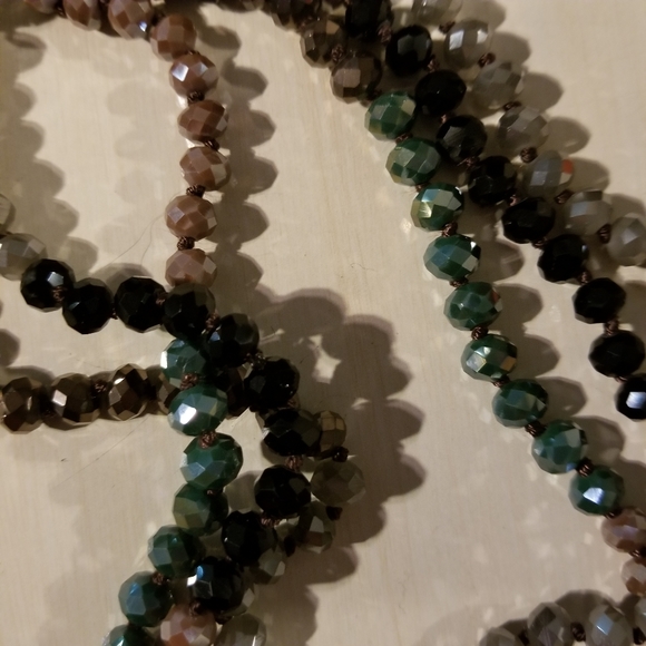 NWOT Hawthorne Multi Color Glass Bead Necklace. - Picture 7 of 8
